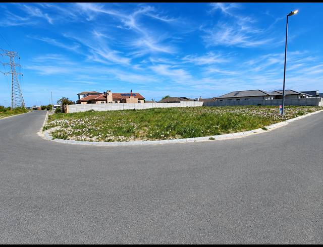 819M² VACANT LAND FOR SALE IN HAASENDAL
